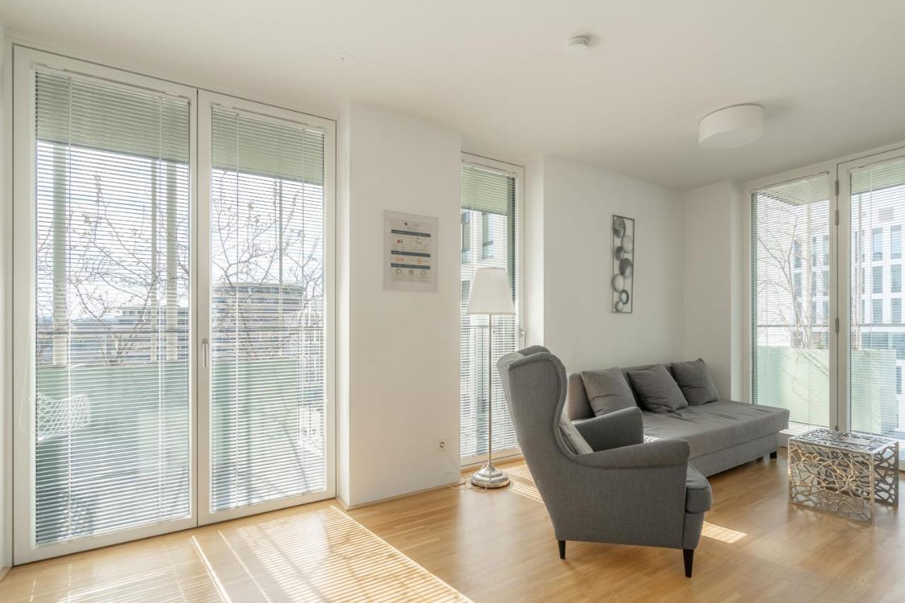 Easy Flat Green Prater Viena Exterior foto